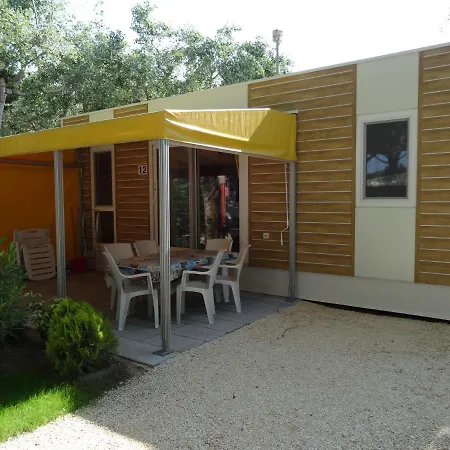 Santin Campsite *
